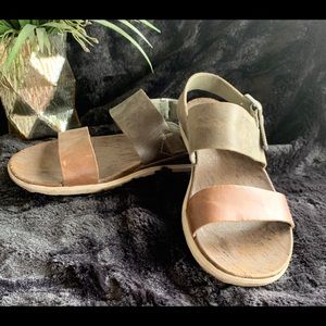 Women’s Merrell Sandals